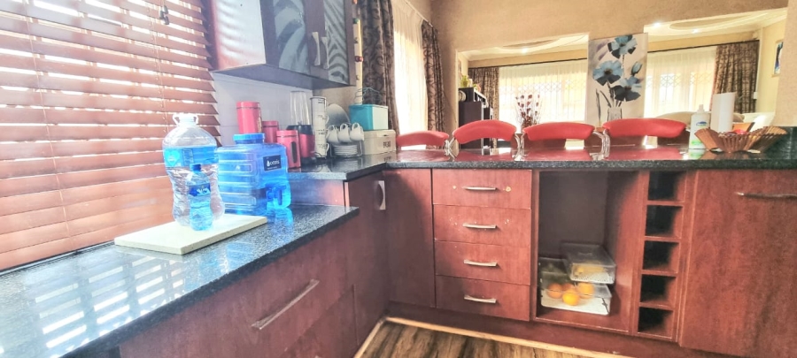 4 Bedroom Property for Sale in Mdantsane Nu 3 Eastern Cape